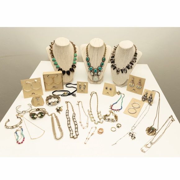 Chloe + Isabel Jewelry - HUGE Chloe + Isabel Bundle